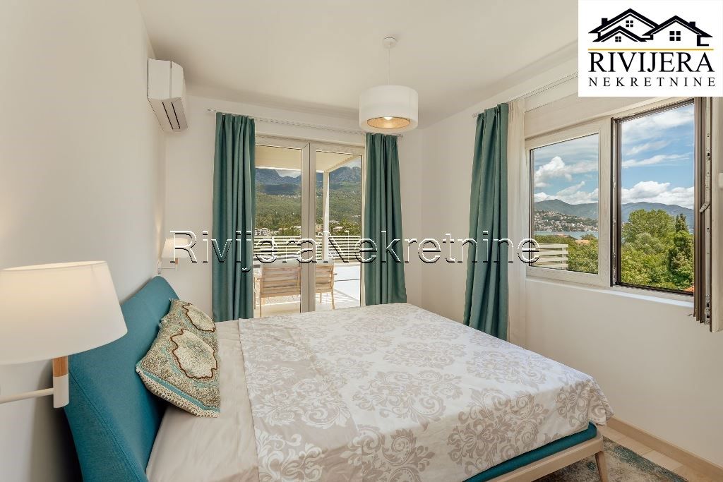 Flat in Igalo, Montenegro, 92 m² - picture 6