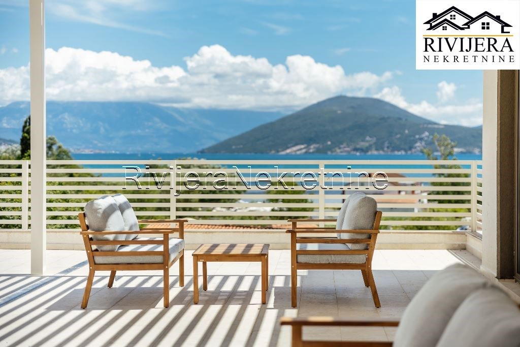 Flat in Igalo, Montenegro, 92 m² - picture 10