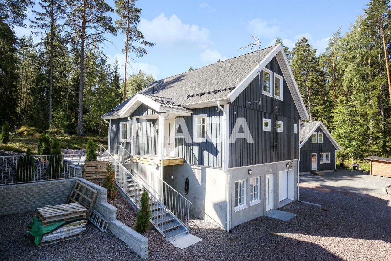 Casa en Espoo, Finlandia, 153 m² - imagen 1