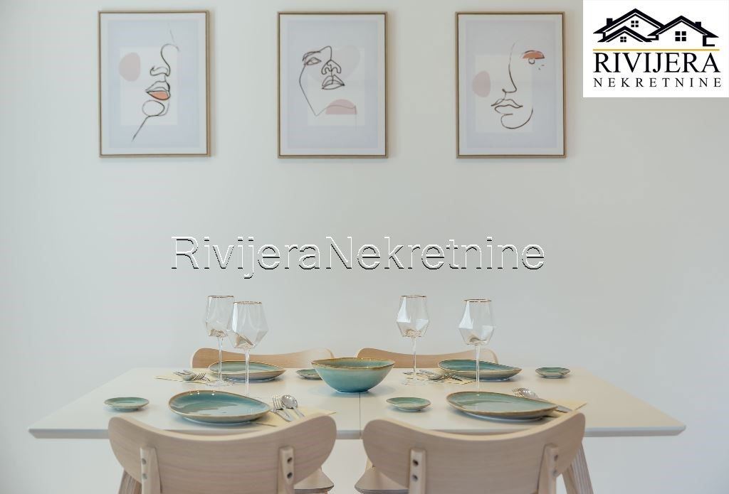 Flat in Igalo, Montenegro, 100 m² - picture 4