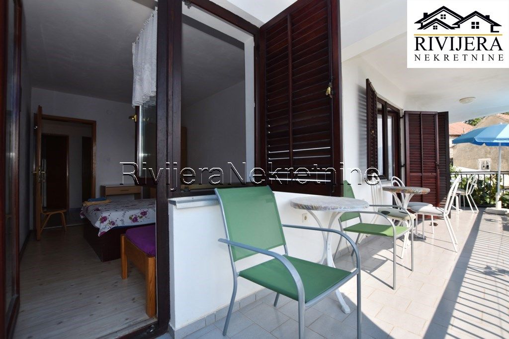 Casa en Herceg-Novi, Montenegro, 365 m² - imagen 8