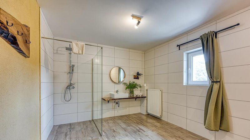 Haus in Podčetrtek, Slowenien, 720 m² - Foto 7