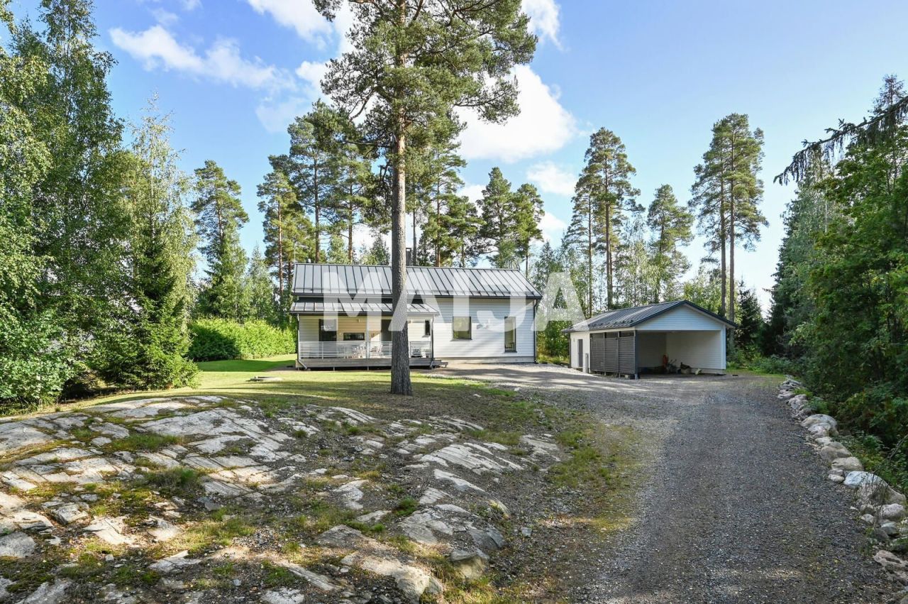 Casa en Vantaa, Finlandia, 96 m² - imagen 1