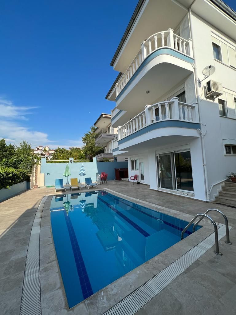 Villa in Alanya, Turkey, 270 m² - picture 1