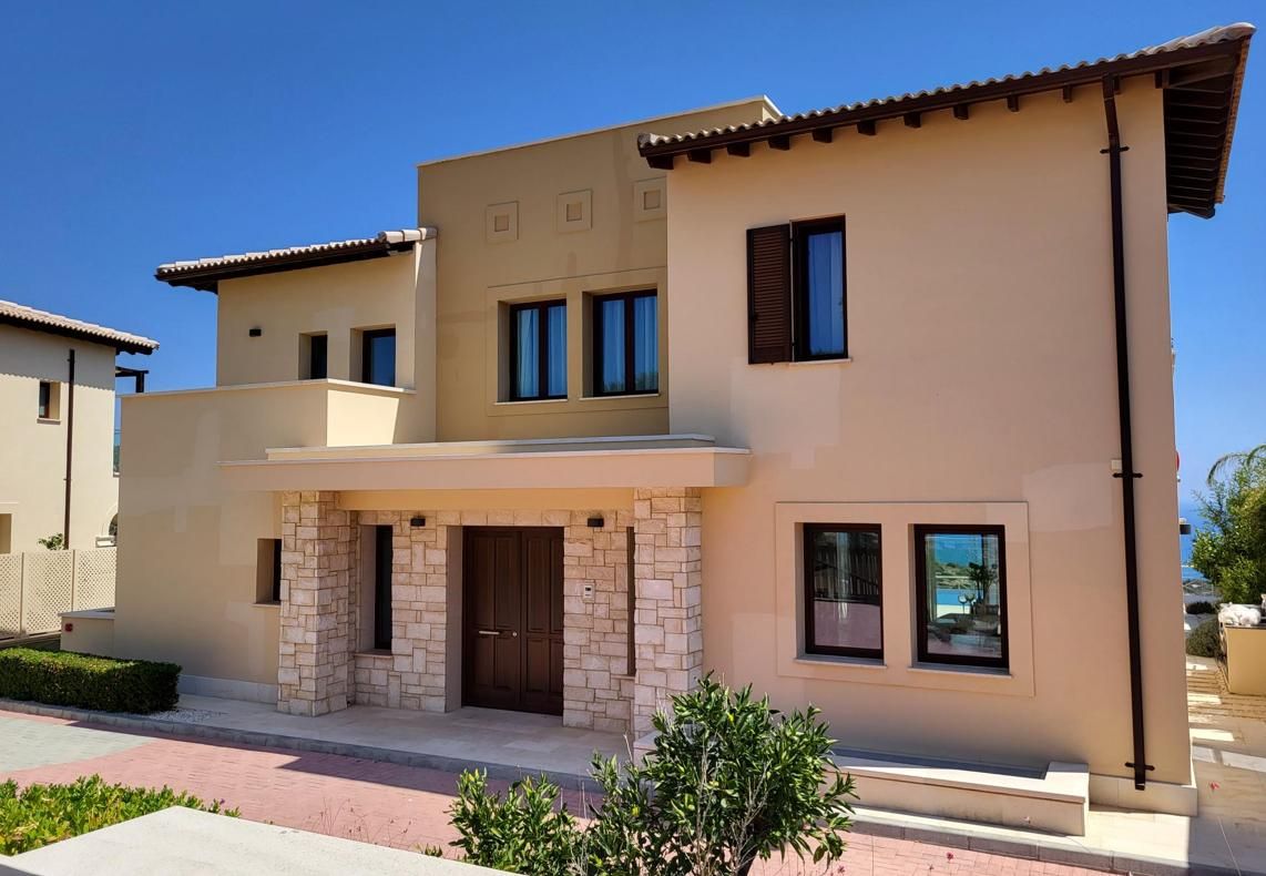 Casa en Aphrodite Hills, Chipre, 250 m² - imagen 1