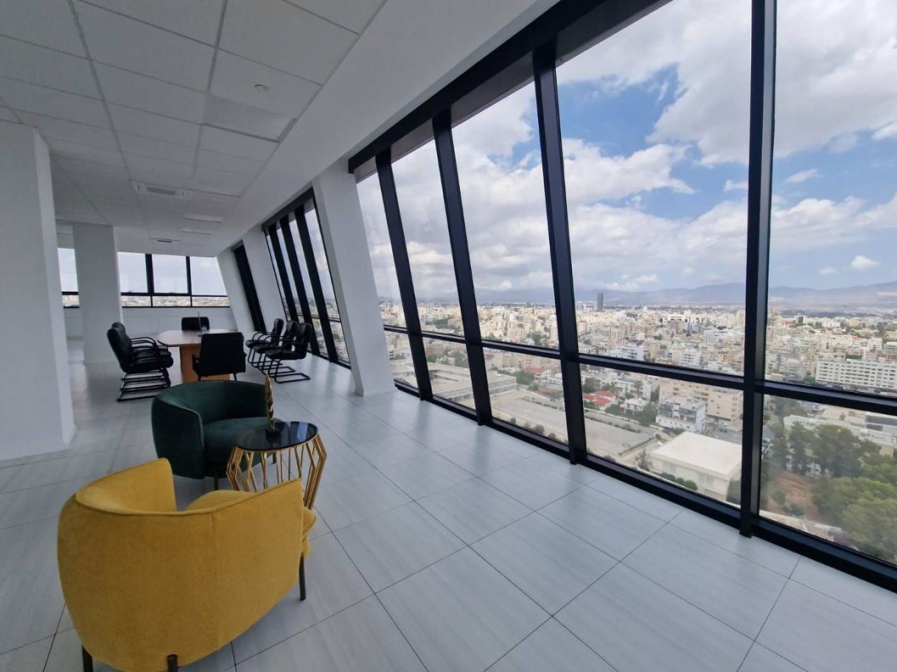 Bureau à Nicosie, Chypre, 392 m² - image 1