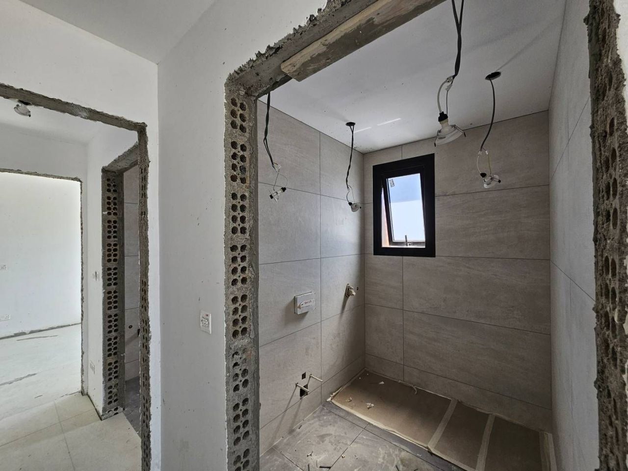 Flat in Germasogeia, Cyprus, 99 m² - picture 9