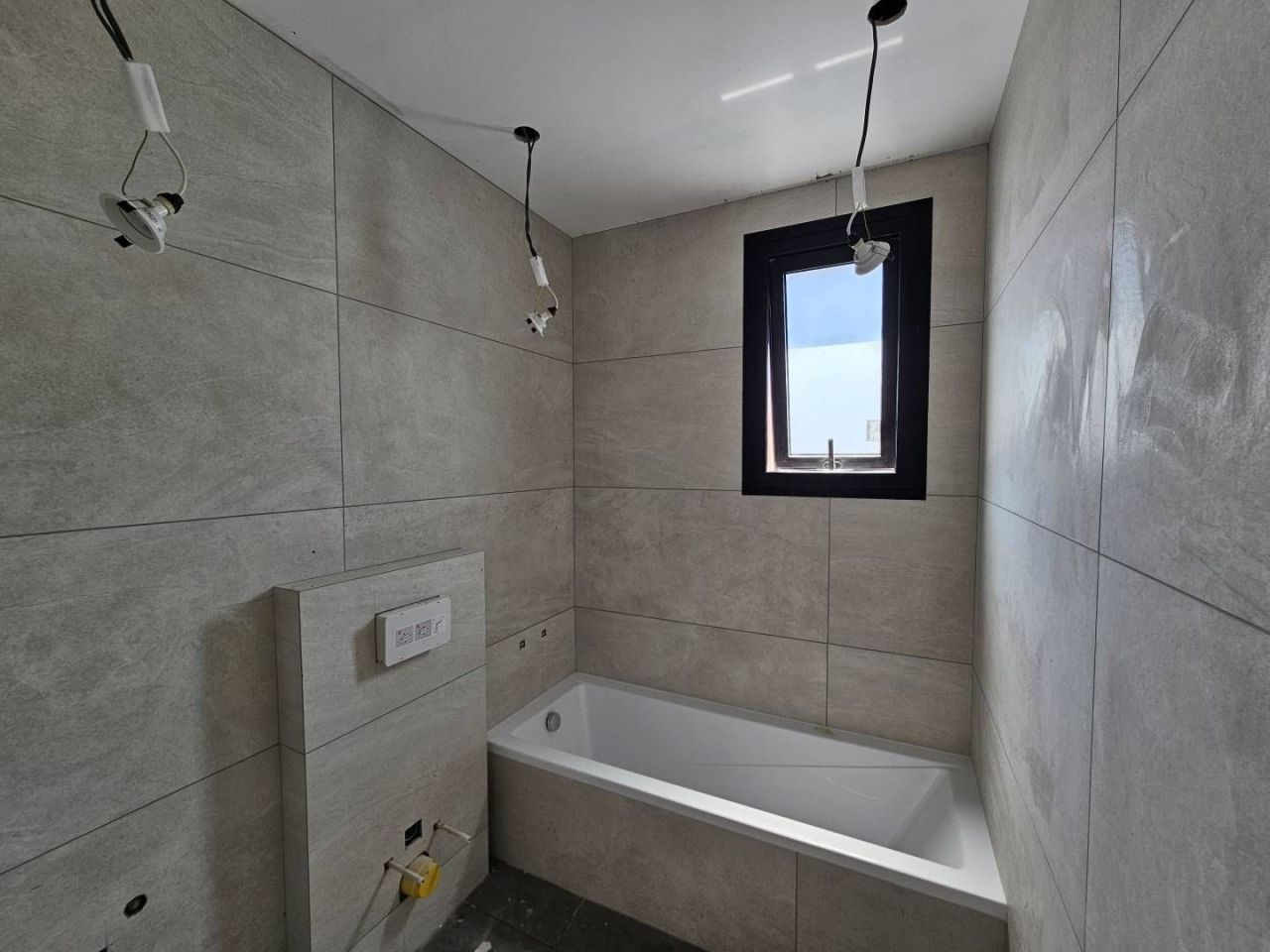 Flat in Germasogeia, Cyprus, 99 m² - picture 10