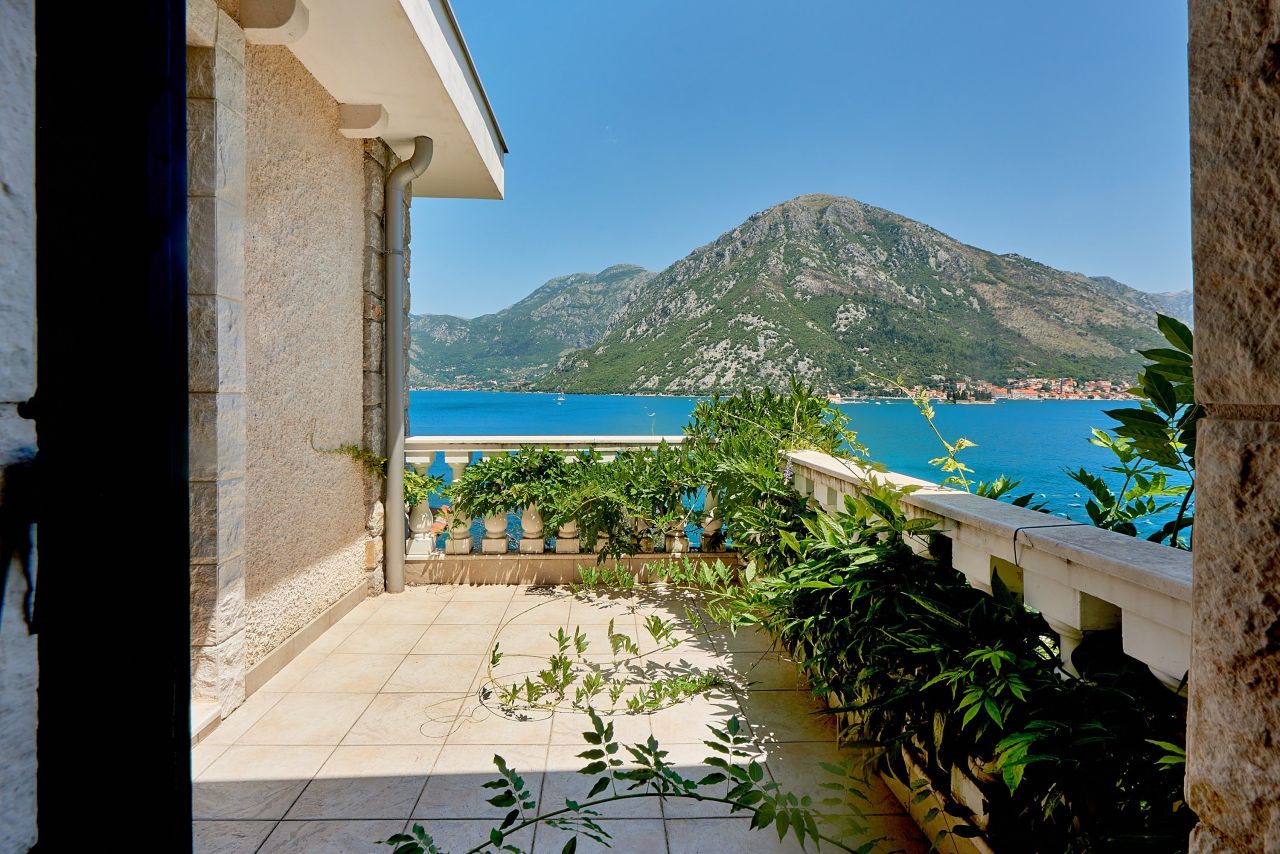 Villa in Kostanjica, Montenegro, 235 m² - picture 13