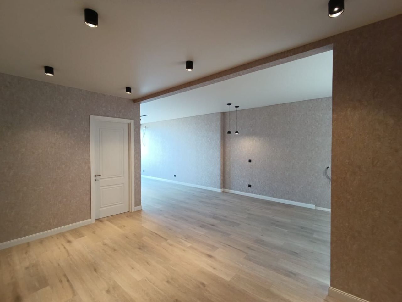 Appartement à Batoumi, Géorgie, 112 m² - image 1