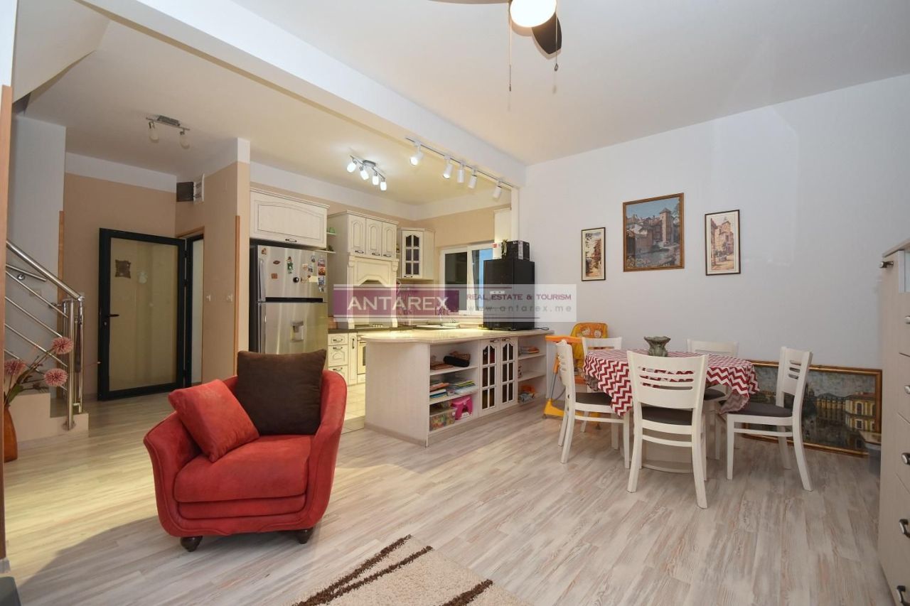 Appartement à Dénovici, Monténégro, 120 m² - image 1