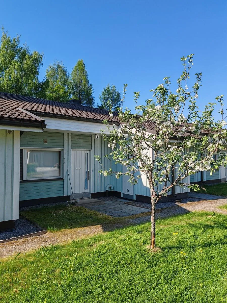 Maison urbaine à Aanekoski, Finlande, 61 m² - image 1