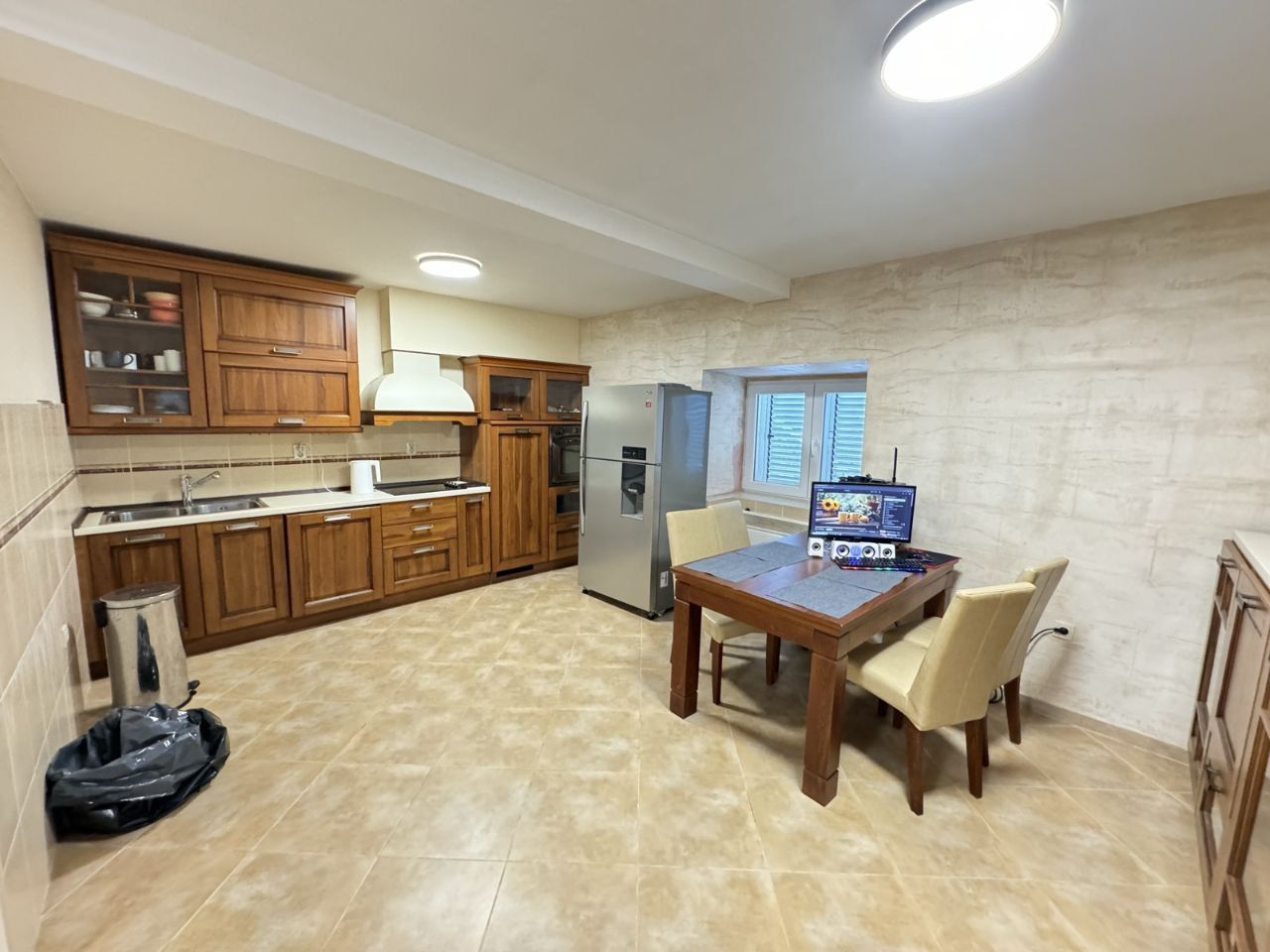 Casa en Kamenari, Montenegro, 250 m² - imagen 6