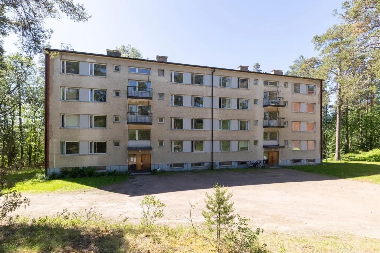 Appartement à Lohja, Finlande, 53 m² - image 1