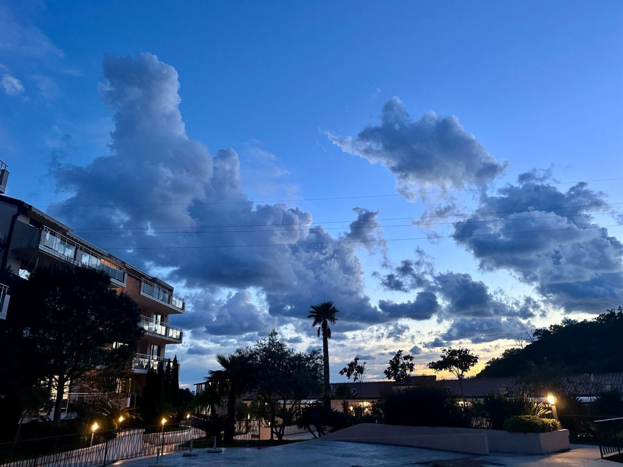 Piso en Budva, Montenegro, 77 m² - imagen 3