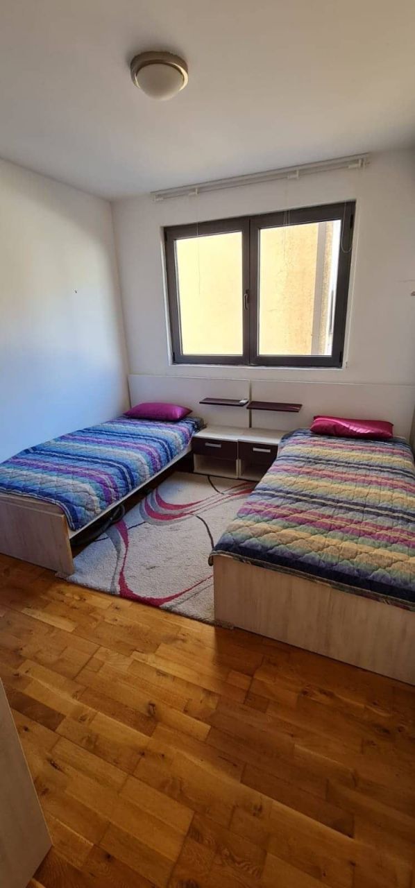 Piso en Budva, Montenegro, 77 m² - imagen 13