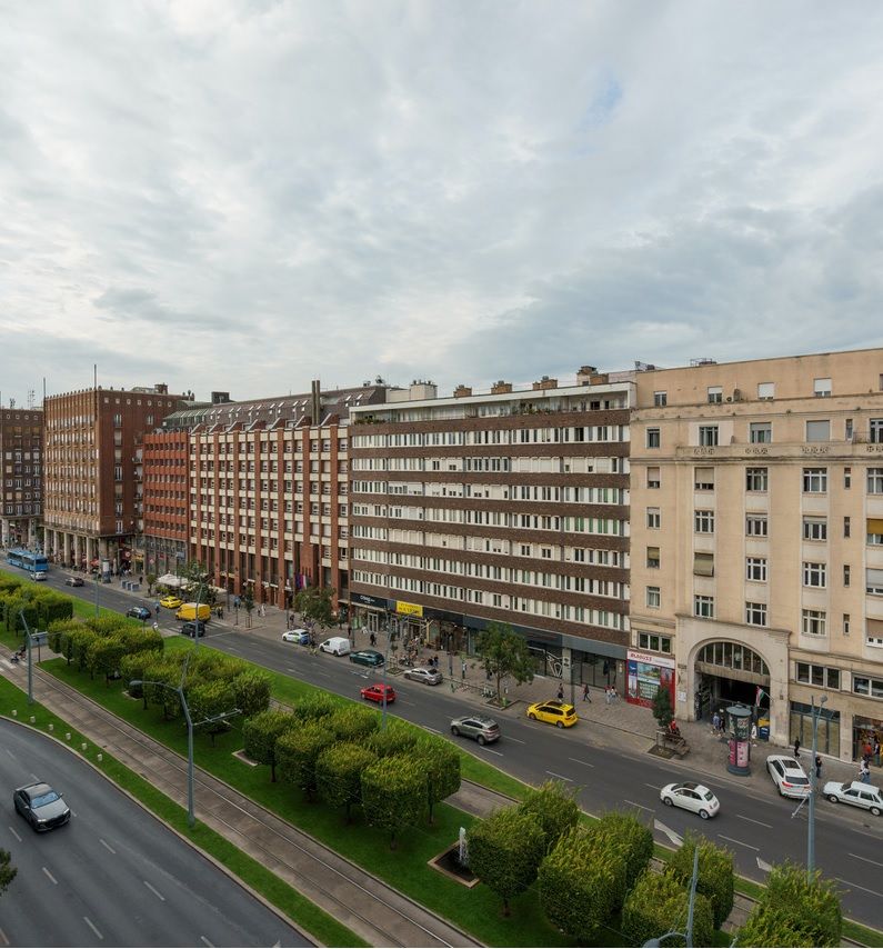 Apartment in Budapest, Hungary, 100 m² - picture 1
