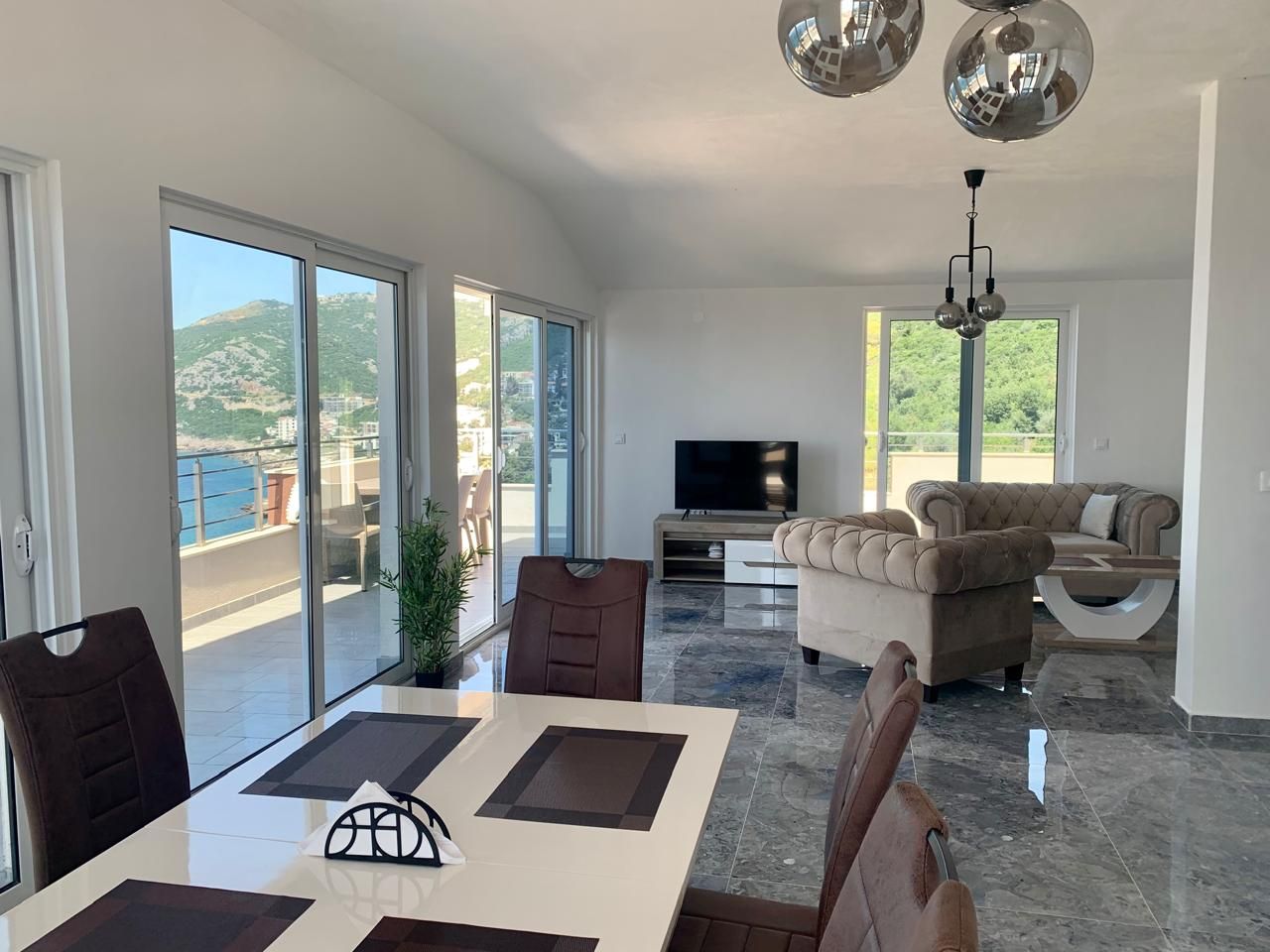 Appartamento a Dobra Voda, Montenegro, 134 m² - foto 3