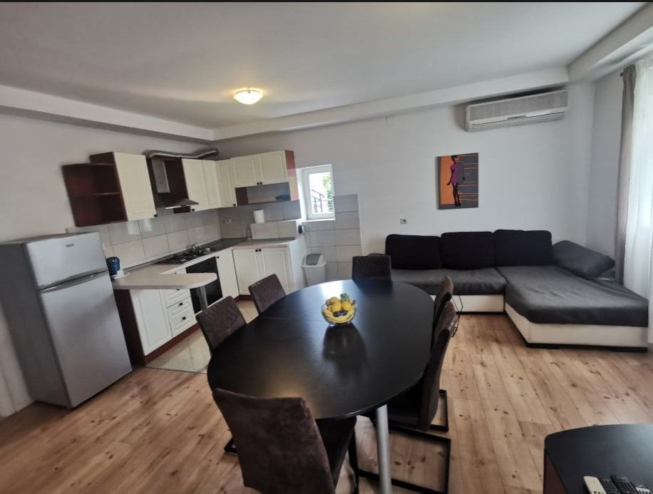 House in Buzet, Croatia, 230 m² - picture 8