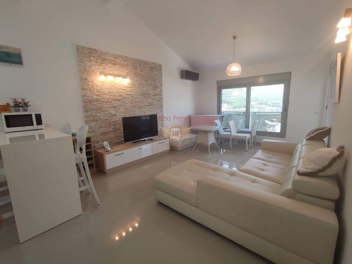 Flat in Kotor, Montenegro, 52 m² - picture 1