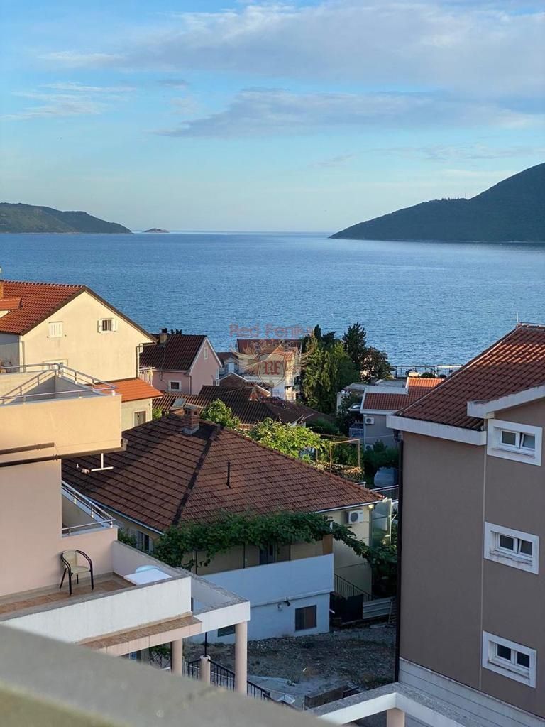 Appartement à Herceg-Novi, Monténégro, 116 m² - image 1