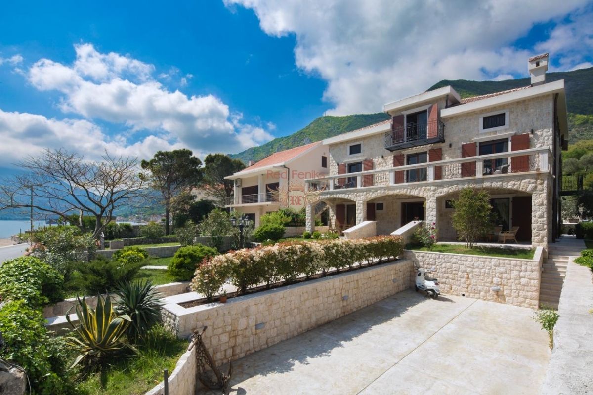 Maison à Kotor, Monténégro, 718 m² - image 1