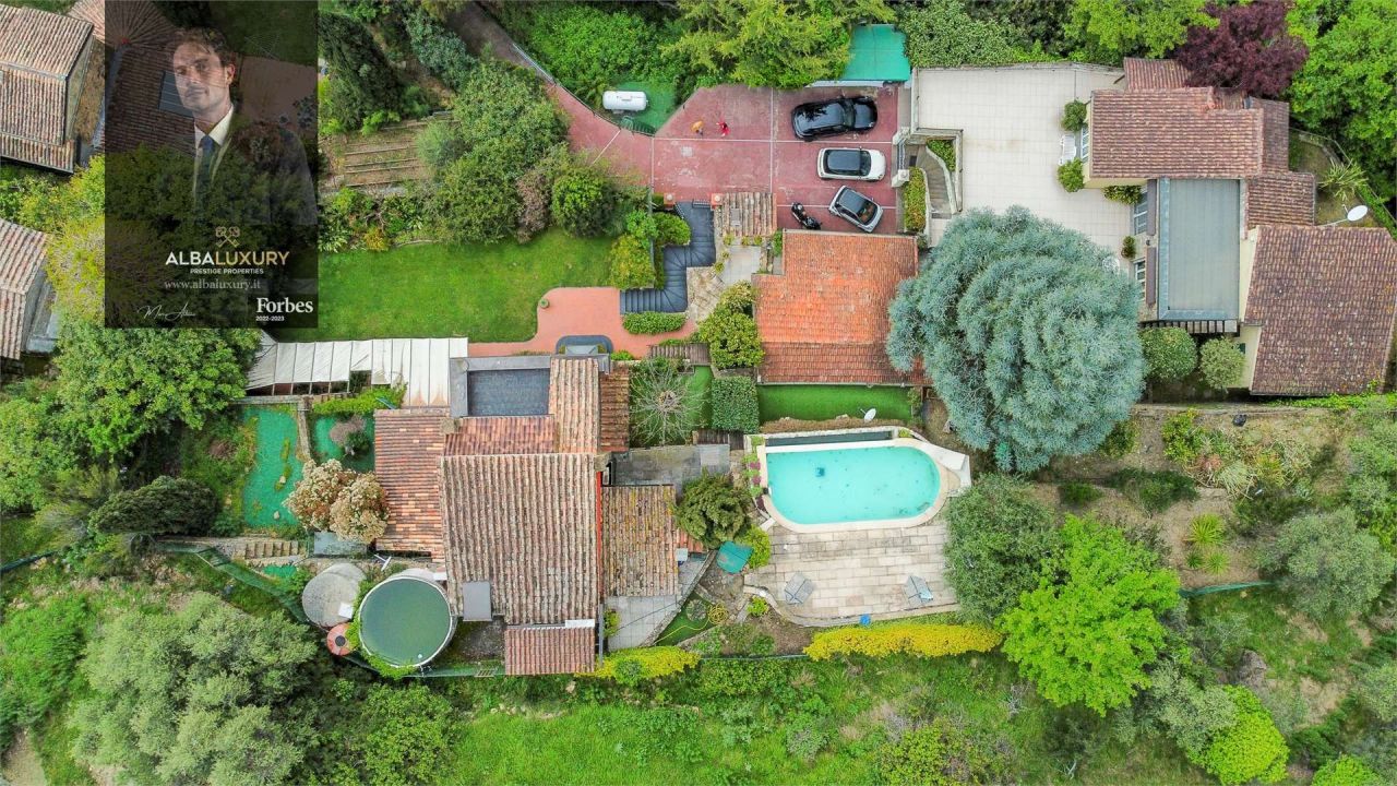 Villa Strada para, Italien, 370 m² - Foto 1