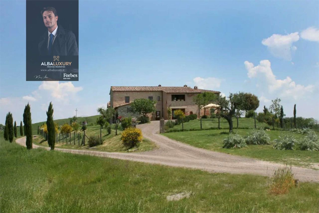 Villa en Montalcino, Italia, 551 m² - imagen 1