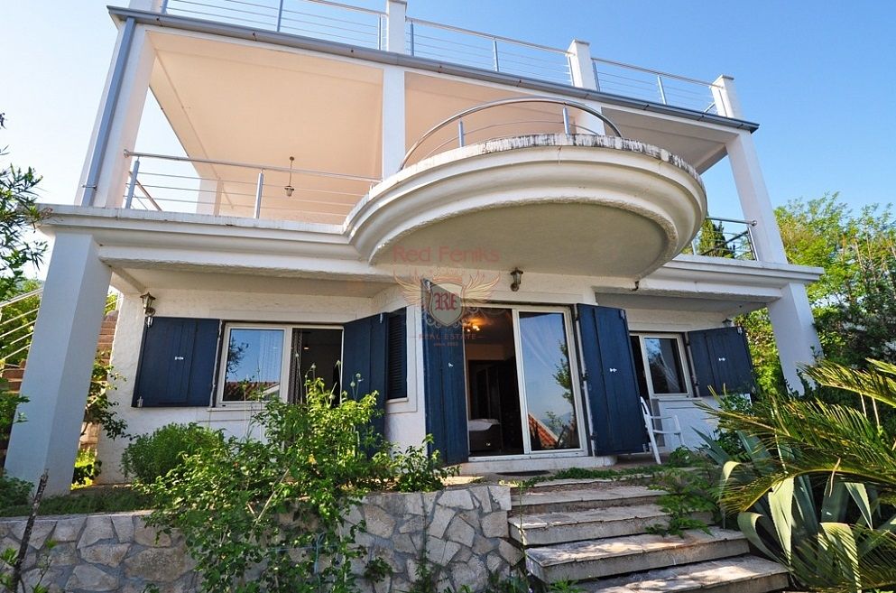 Maison à Herceg-Novi, Monténégro, 400 m² - image 1