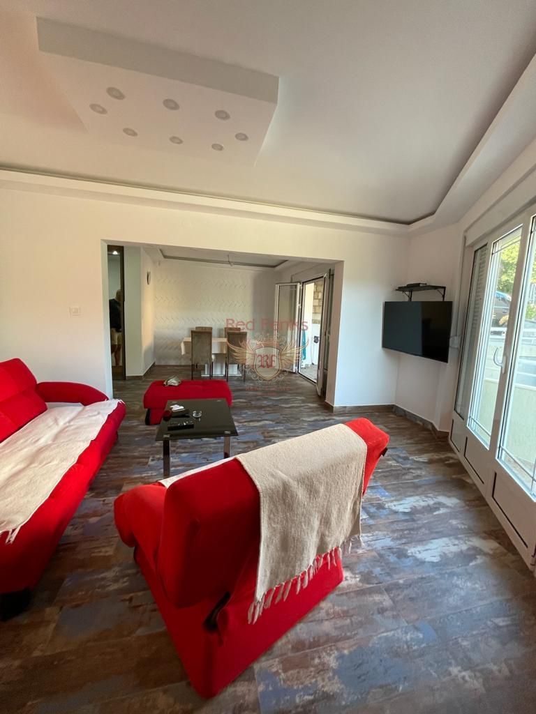 Appartement à Herceg-Novi, Monténégro, 100 m² - image 1