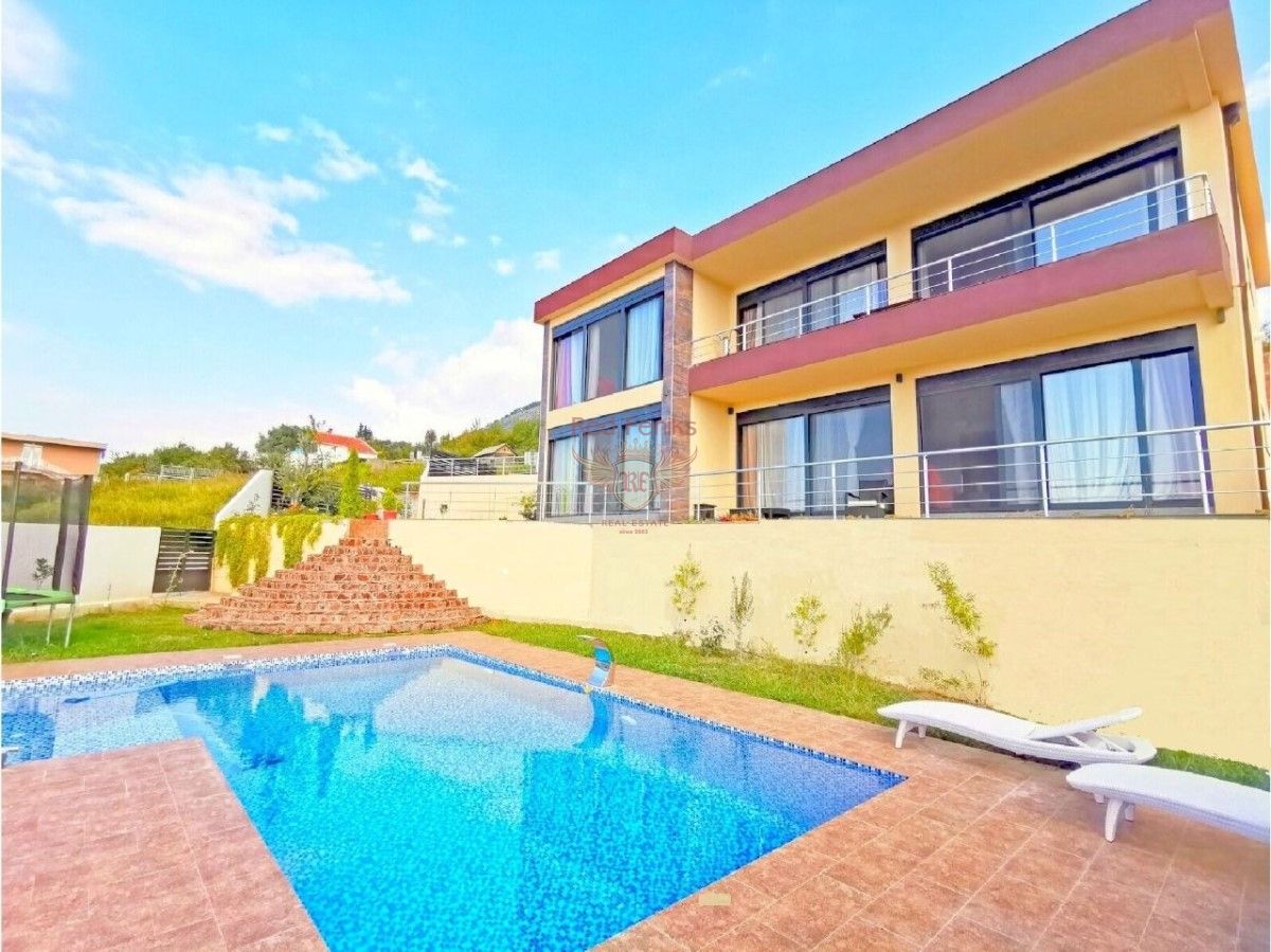 House in Bar, Montenegro, 365 m² - picture 2