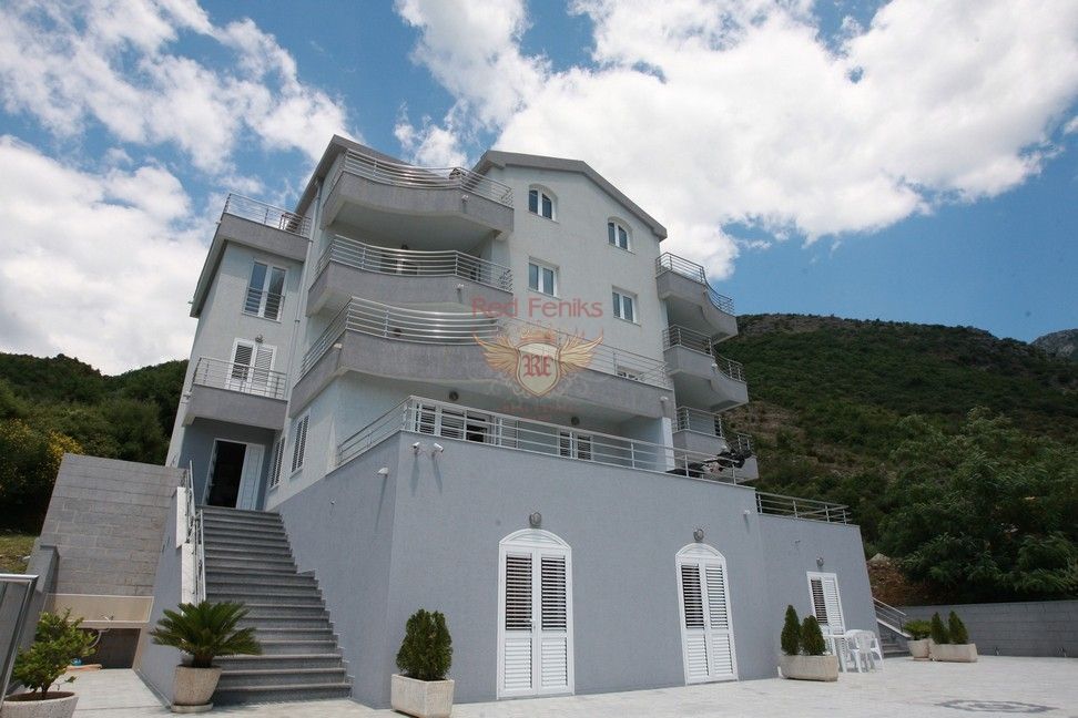 Propiedad comercial en Budva, Montenegro, 800 m² - imagen 2