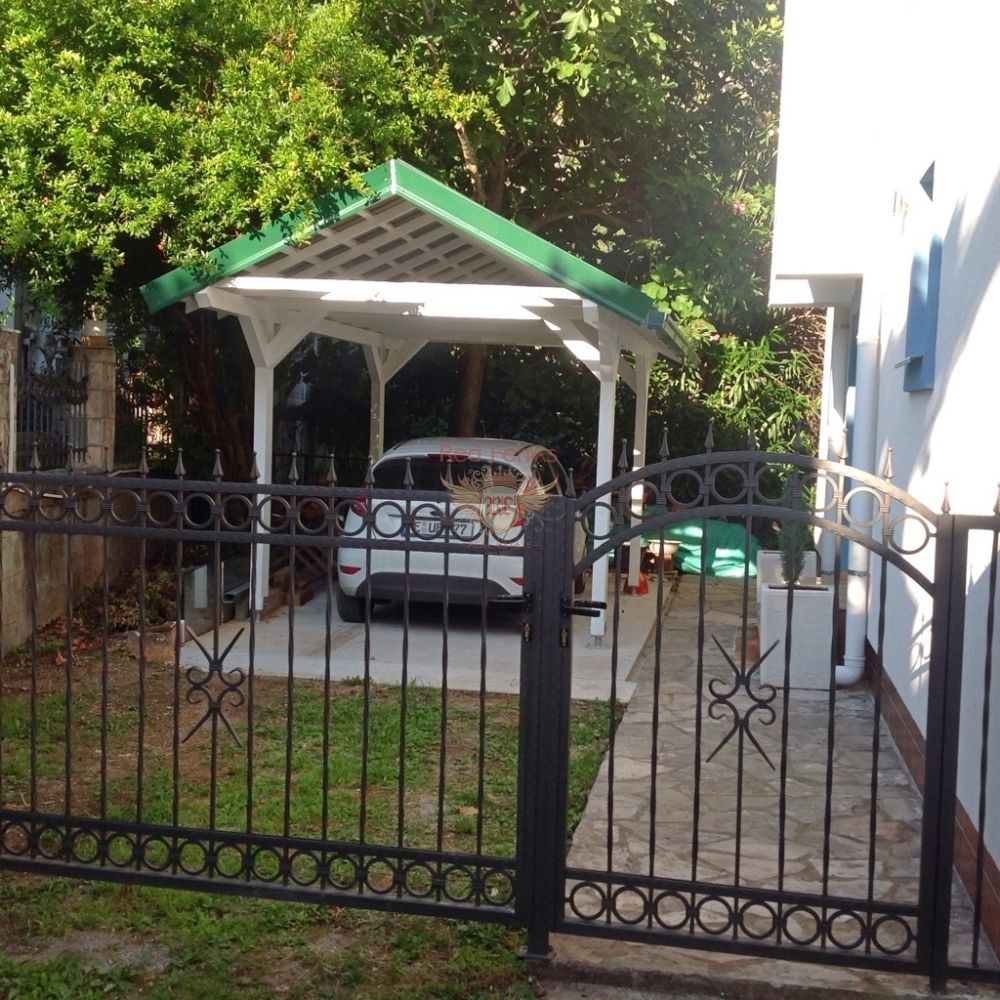 Casa a Budva, Montenegro, 476 m² - foto 2