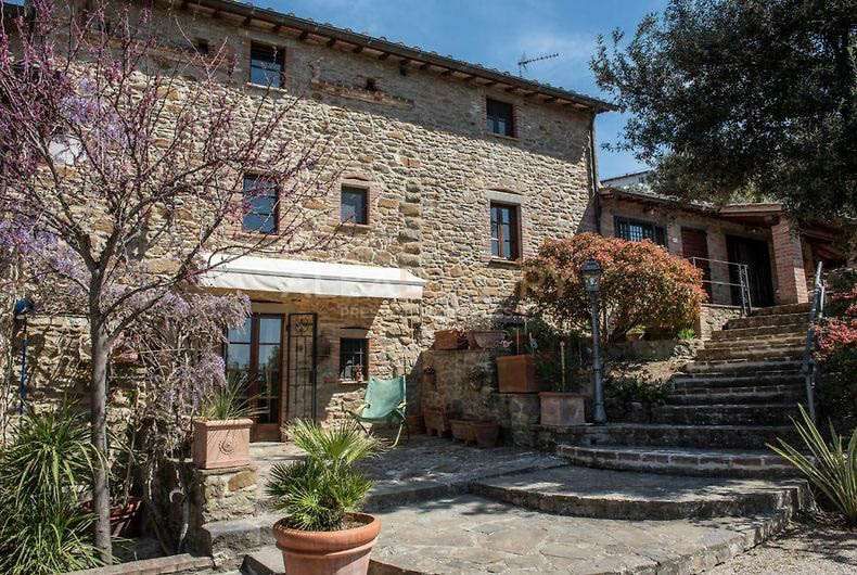 Villa a Passignano sul Trasimeno, Italia, 300 m² - foto 2