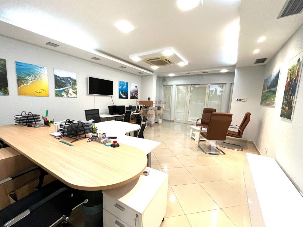 Propiedad comercial en Budva, Montenegro, 70 m² - imagen 3