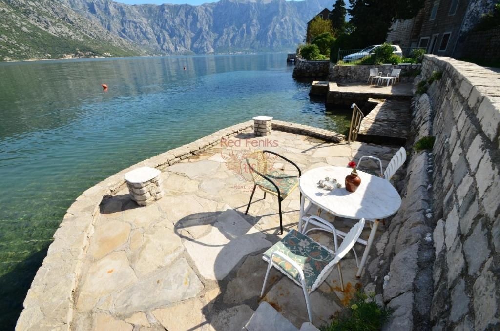 Casa en Kotor, Montenegro, 418 m² - imagen 3
