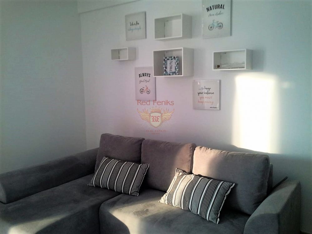 Piso en Tivat, Montenegro, 113 m² - imagen 4