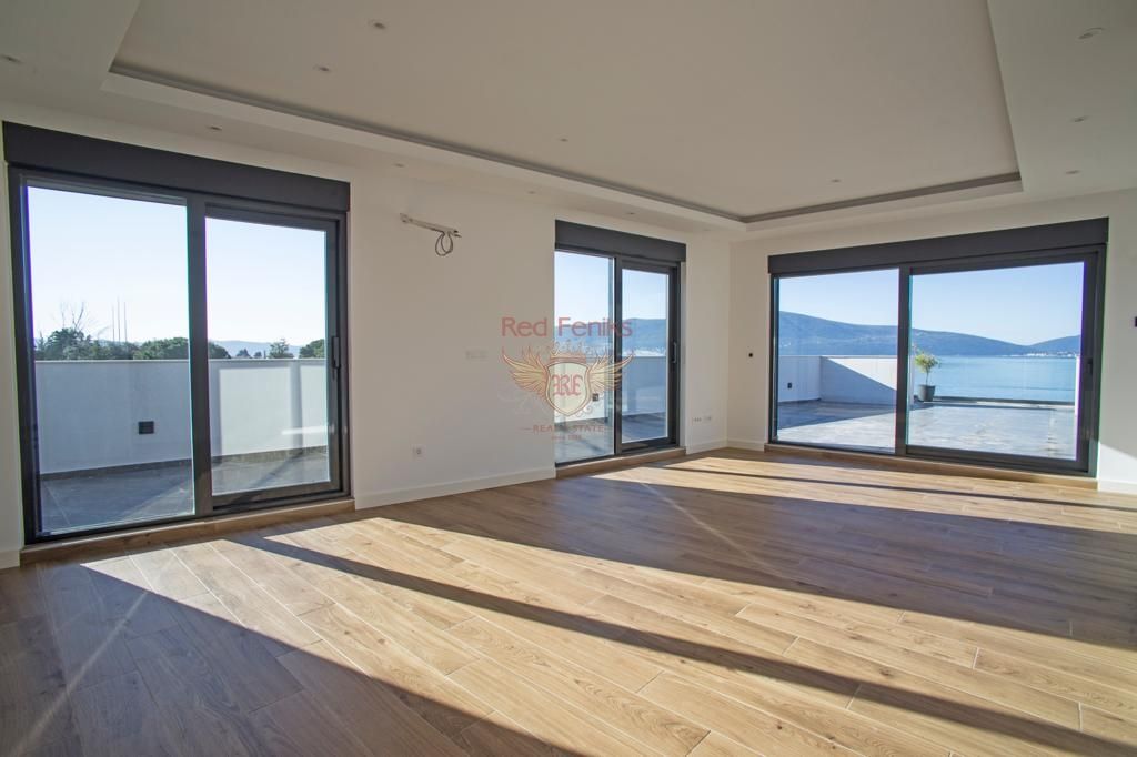 Flat in Tivat, Montenegro, 273 m² - picture 4