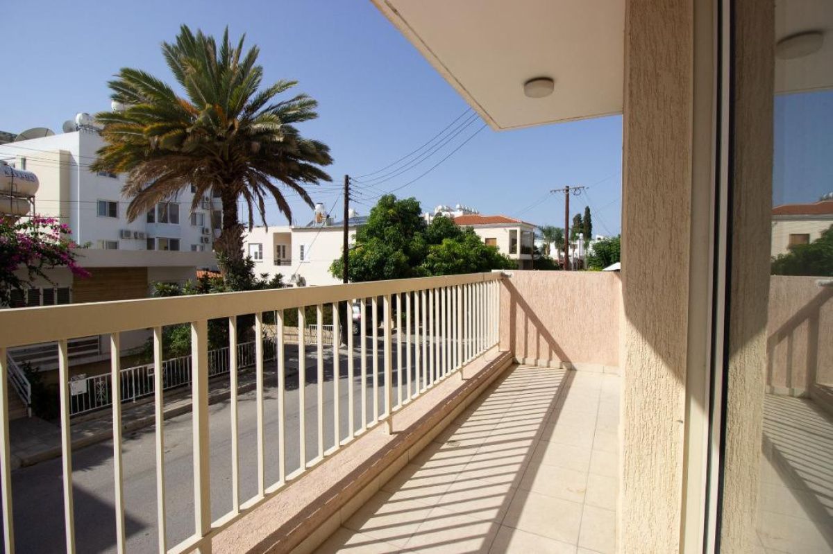 Casa lucrativa en Pafos, Chipre, 609 m² - imagen 1