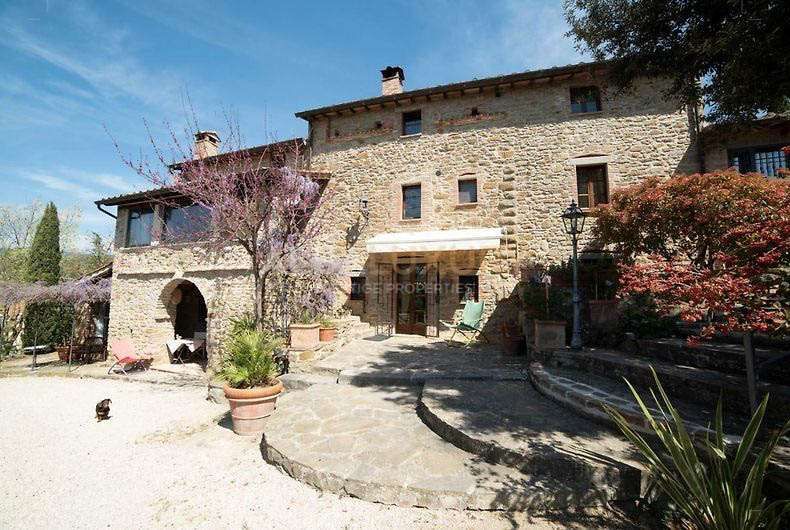 Villa a Passignano sul Trasimeno, Italia, 300 m² - foto 3