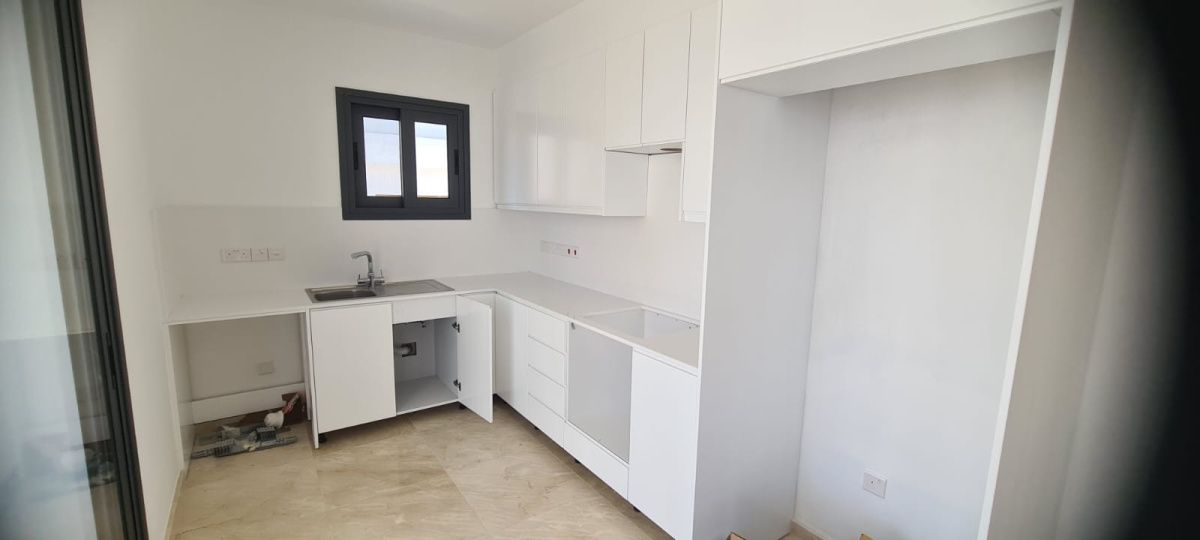 Piso en Limasol, Chipre, 90 m² - imagen 1