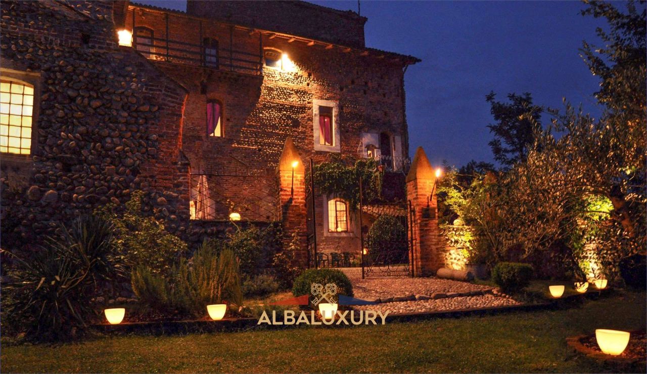 Apartment Via XXV Aprile, Italy, 1 100 m² - picture 4