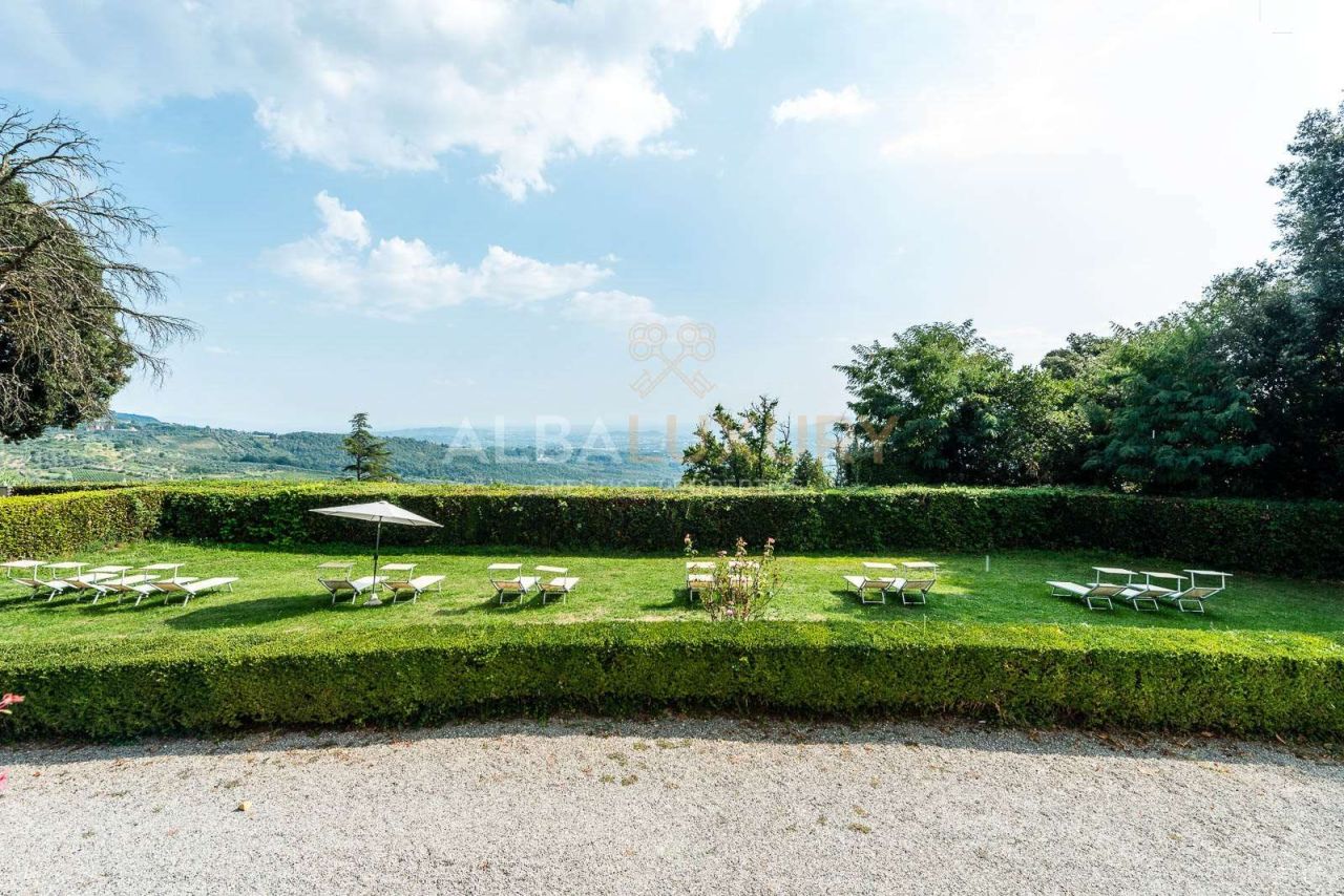 Appartamenti a Capannori, Italia, 192 m² - foto 5