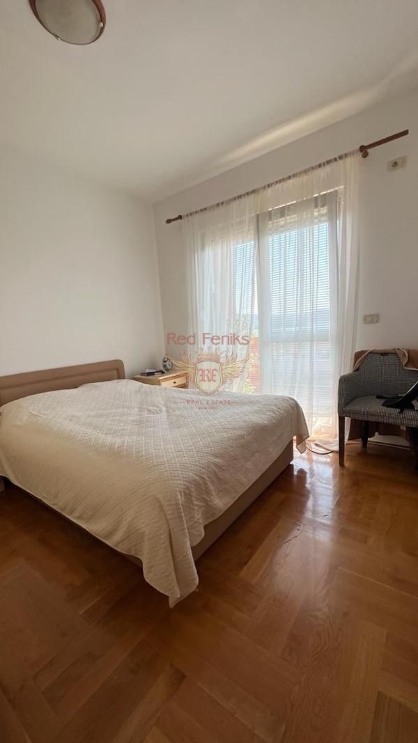 Appartamento a Tivat, Montenegro, 106 m² - foto 9