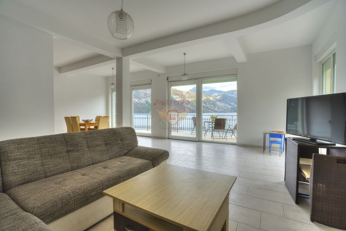 Casa a Kotor, Montenegro, 370 m² - foto 11