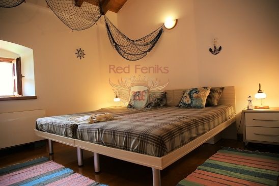 Casa en Kotor, Montenegro, 327 m² - imagen 12