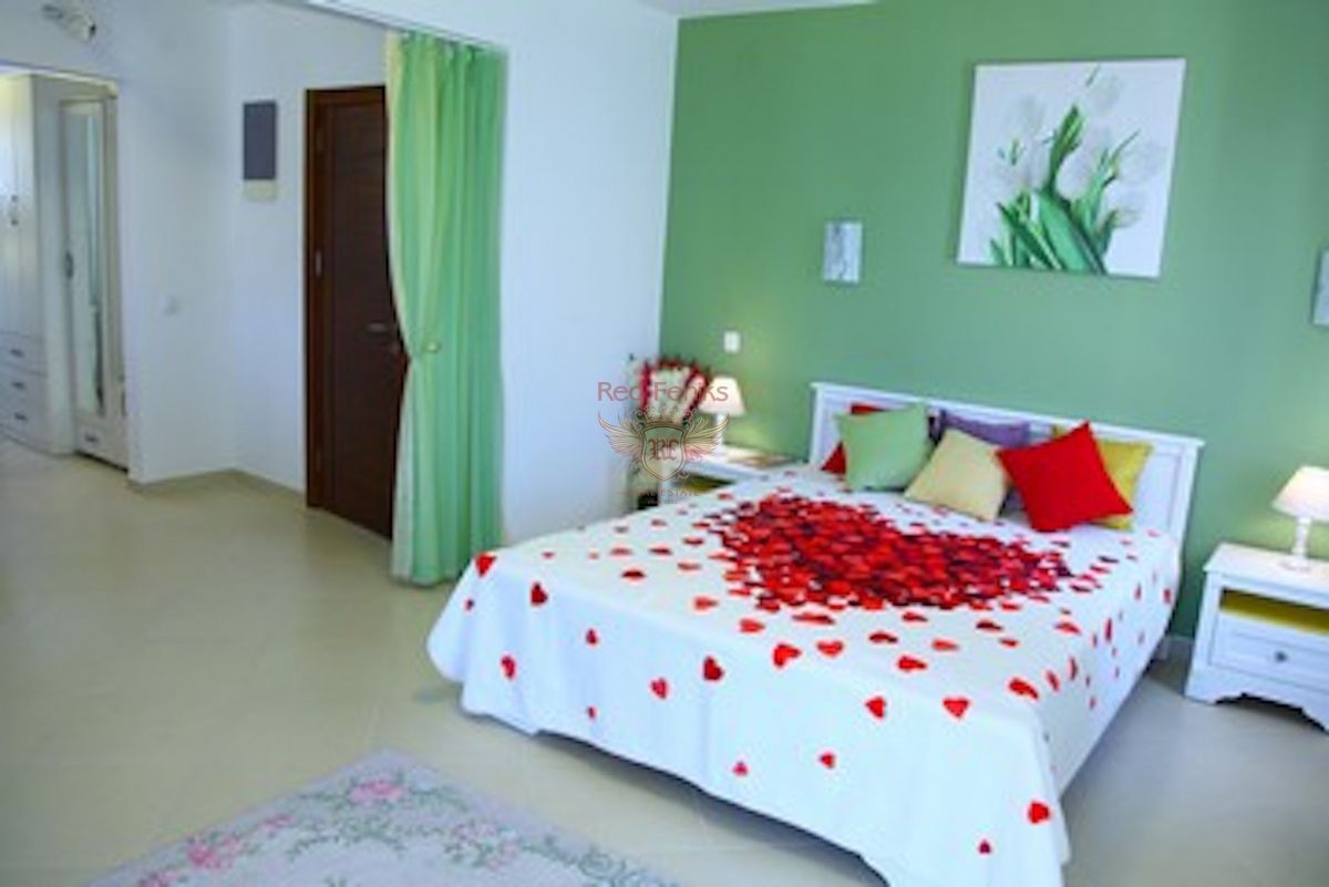 Casa en Budva, Montenegro, 354 m² - imagen 12