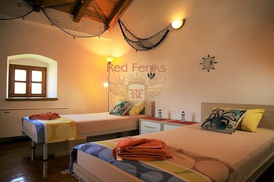 Casa en Kotor, Montenegro, 327 m² - imagen 13