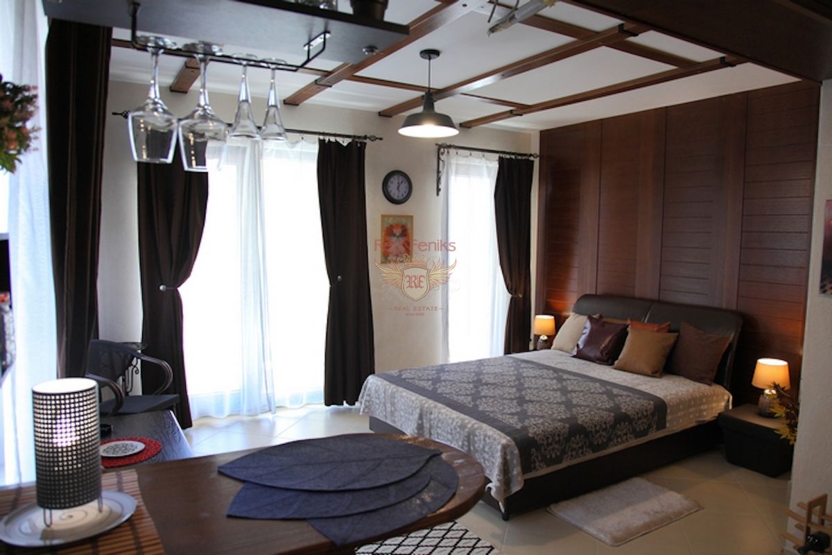 Casa en Budva, Montenegro, 354 m² - imagen 14