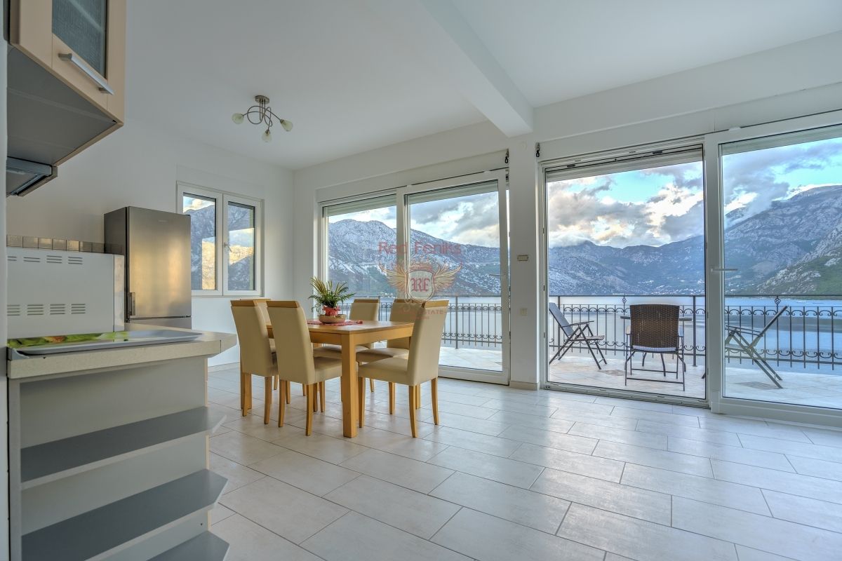 Casa a Kotor, Montenegro, 370 m² - foto 17